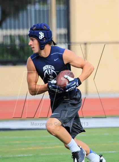 Thumbnail 3 in Huntington Beach 7-on-7 Tournament photogallery.