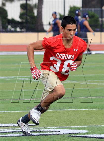 Thumbnail 1 in Huntington Beach 7-on-7 Tournament photogallery.