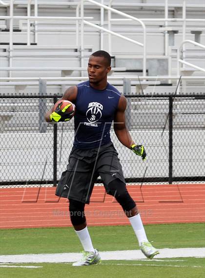 Thumbnail 1 in Huntington Beach 7-on-7 Tournament photogallery.