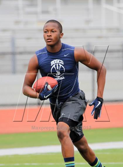 Thumbnail 1 in Huntington Beach 7-on-7 Tournament photogallery.