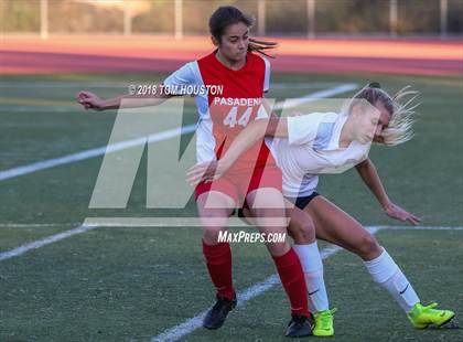 Thumbnail 2 in Crescenta Valley @ Pasadena photogallery.