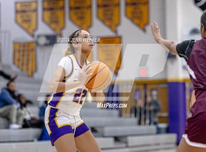 Thumbnail 3 in Farrington @ Durango photogallery.