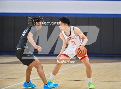 Thumbnail 1 in Manvel vs Hebron (McDonald's Texas Invitational) photogallery.