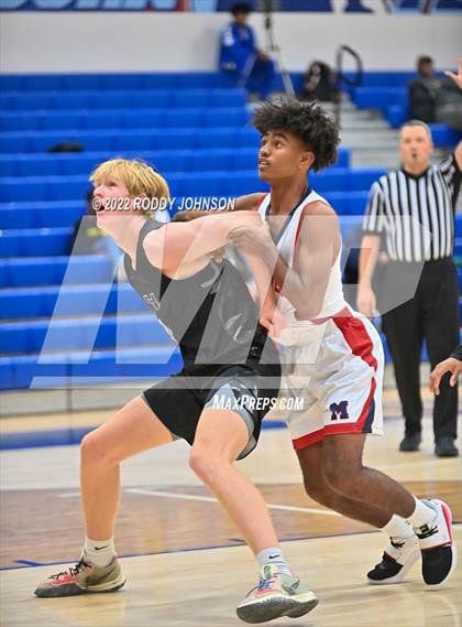 Thumbnail 2 in Manvel vs Hebron (McDonald's Texas Invitational) photogallery.