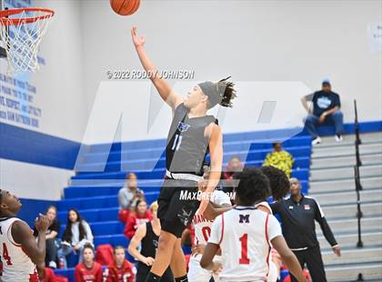 Thumbnail 2 in Manvel vs Hebron (McDonald's Texas Invitational) photogallery.