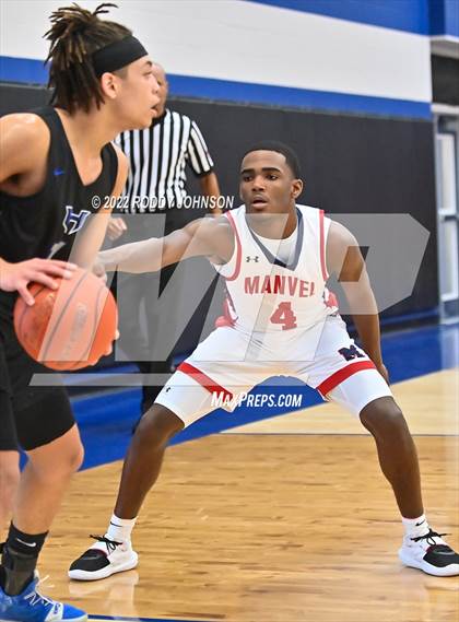 Thumbnail 1 in Manvel vs Hebron (McDonald's Texas Invitational) photogallery.