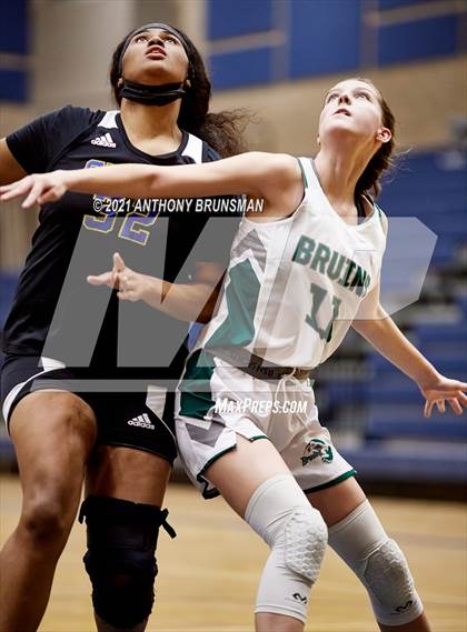 Thumbnail 3 in Grant vs. Ponderosa (Rosemont Tournament) photogallery.
