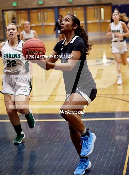Thumbnail 1 in Grant vs. Ponderosa (Rosemont Tournament) photogallery.
