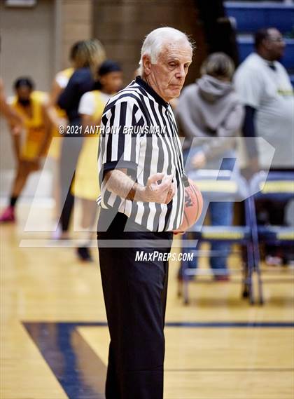 Thumbnail 1 in Grant vs. Ponderosa (Rosemont Tournament) photogallery.