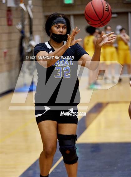 Thumbnail 3 in Grant vs. Ponderosa (Rosemont Tournament) photogallery.