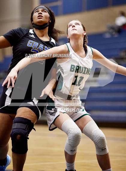 Thumbnail 2 in Grant vs. Ponderosa (Rosemont Tournament) photogallery.
