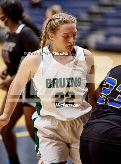 Thumbnail 1 in Grant vs. Ponderosa (Rosemont Tournament) photogallery.