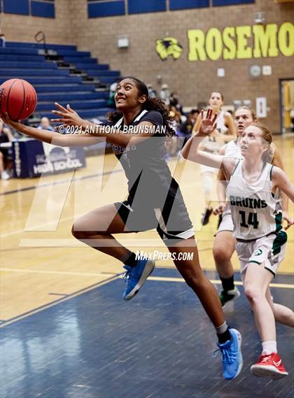 Thumbnail 3 in Grant vs. Ponderosa (Rosemont Tournament) photogallery.