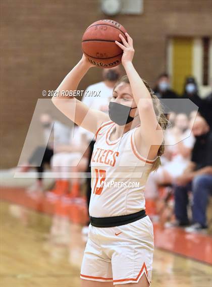 Thumbnail 3 in Hamilton @ Corona del Sol photogallery.