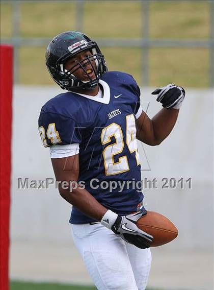 Thumbnail 1 in Stephenville vs. Lake Dallas (4A Division ll Regional Playoff ) photogallery.
