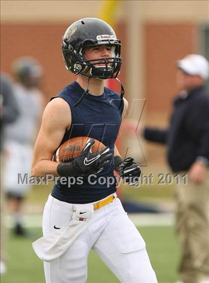 Thumbnail 1 in Stephenville vs. Lake Dallas (4A Division ll Regional Playoff ) photogallery.