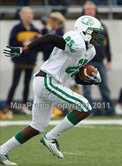 Thumbnail 2 in Stephenville vs. Lake Dallas (4A Division ll Regional Playoff ) photogallery.