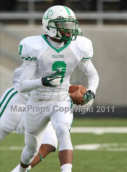 Thumbnail 1 in Stephenville vs. Lake Dallas (4A Division ll Regional Playoff ) photogallery.