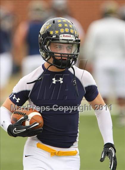 Thumbnail 2 in Stephenville vs. Lake Dallas (4A Division ll Regional Playoff ) photogallery.