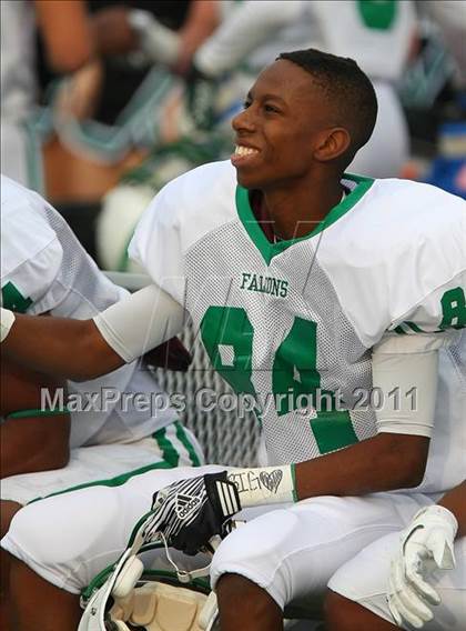Thumbnail 1 in Stephenville vs. Lake Dallas (4A Division ll Regional Playoff ) photogallery.