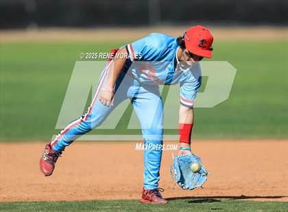 Thumbnail 2 in Rancho Cucamonga vs Maranatha photogallery.