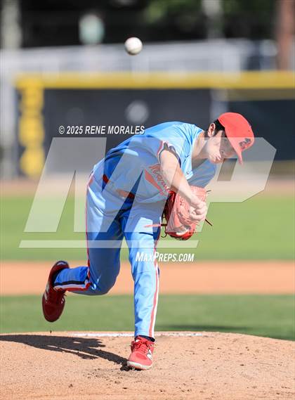 Thumbnail 3 in Rancho Cucamonga vs Maranatha photogallery.