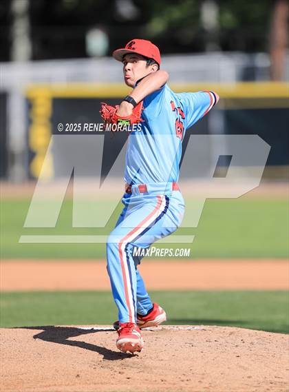 Thumbnail 3 in Rancho Cucamonga vs Maranatha photogallery.