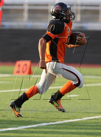 Thumbnail 2 in Garey @ Chaffey photogallery.
