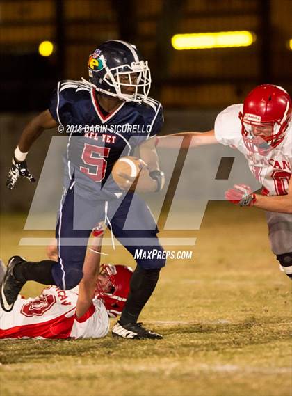 Thumbnail 2 in Duncan @ NFL Yet Academy (AIA Division 1A Playoff) photogallery.