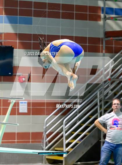 Thumbnail 2 in FCPS Swim and Dive Tri-Meet photogallery.