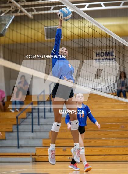 Thumbnail 3 in Kerr-Vance Academy @ Fayetteville Academy photogallery.