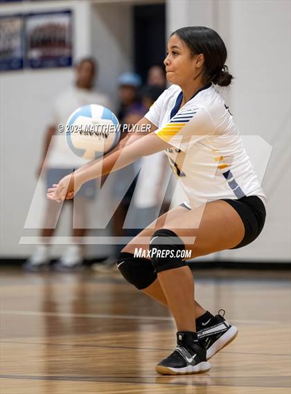 Thumbnail 2 in Kerr-Vance Academy @ Fayetteville Academy photogallery.