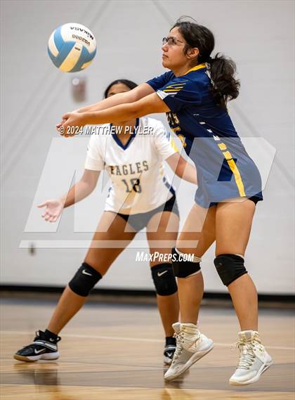 Thumbnail 3 in Kerr-Vance Academy @ Fayetteville Academy photogallery.