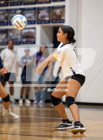 Thumbnail 3 in Kerr-Vance Academy @ Fayetteville Academy photogallery.