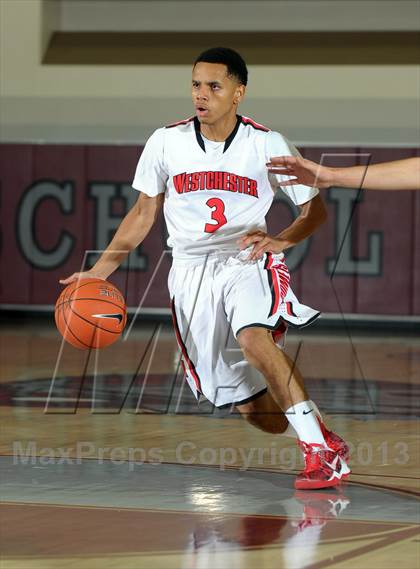 Thumbnail 1 in Alemany vs. Westchester (MaxPreps Holiday Classic) photogallery.