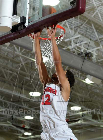 Thumbnail 2 in Alemany vs. Westchester (MaxPreps Holiday Classic) photogallery.