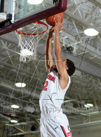 Thumbnail 1 in Alemany vs. Westchester (MaxPreps Holiday Classic) photogallery.