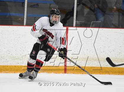 Thumbnail 3 in New Fairfield/Immaculate vs. Masuk (SCC/SWC D3 Final) photogallery.