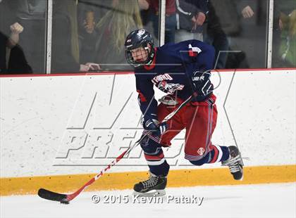 Thumbnail 2 in New Fairfield/Immaculate vs. Masuk (SCC/SWC D3 Final) photogallery.