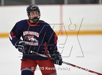 Thumbnail 3 in New Fairfield/Immaculate vs. Masuk (SCC/SWC D3 Final) photogallery.