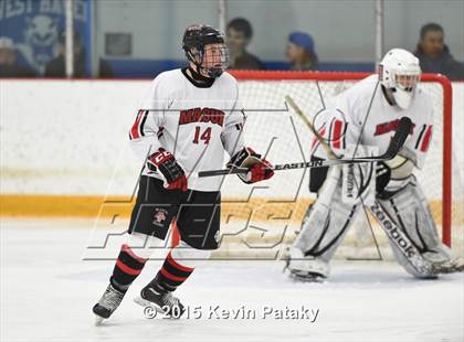 Thumbnail 2 in New Fairfield/Immaculate vs. Masuk (SCC/SWC D3 Final) photogallery.