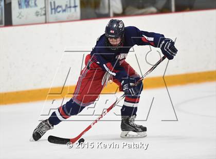 Thumbnail 3 in New Fairfield/Immaculate vs. Masuk (SCC/SWC D3 Final) photogallery.