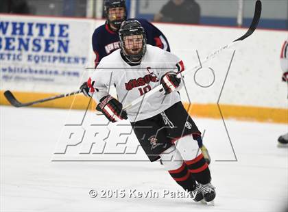 Thumbnail 3 in New Fairfield/Immaculate vs. Masuk (SCC/SWC D3 Final) photogallery.