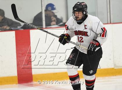 Thumbnail 3 in New Fairfield/Immaculate vs. Masuk (SCC/SWC D3 Final) photogallery.