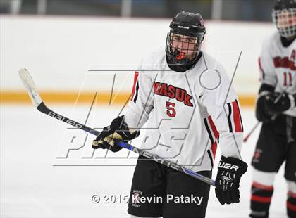 Thumbnail 3 in New Fairfield/Immaculate vs. Masuk (SCC/SWC D3 Final) photogallery.