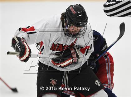 Thumbnail 3 in New Fairfield/Immaculate vs. Masuk (SCC/SWC D3 Final) photogallery.