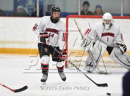 Thumbnail 1 in New Fairfield/Immaculate vs. Masuk (SCC/SWC D3 Final) photogallery.