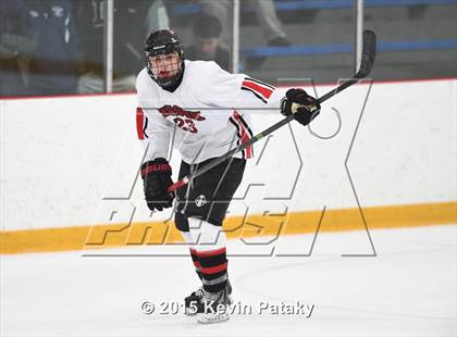 Thumbnail 3 in New Fairfield/Immaculate vs. Masuk (SCC/SWC D3 Final) photogallery.