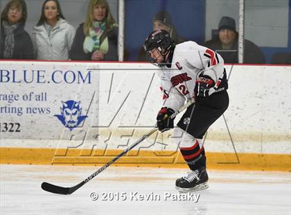 Thumbnail 2 in New Fairfield/Immaculate vs. Masuk (SCC/SWC D3 Final) photogallery.