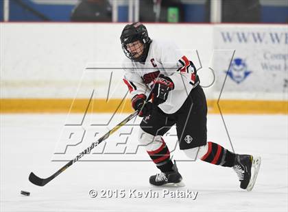 Thumbnail 3 in New Fairfield/Immaculate vs. Masuk (SCC/SWC D3 Final) photogallery.